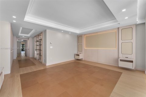 Condominio en venta en Miami Beach, Florida, 3 dormitorios, 331.38 m2 № 2154852 - foto 30