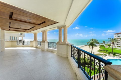 Condominio en venta en Miami Beach, Florida, 3 dormitorios, 331.38 m2 № 2154852 - foto 8