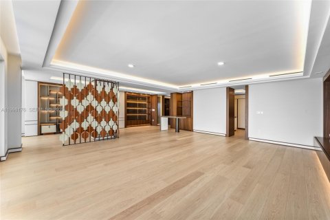 Condominio en venta en Miami Beach, Florida, 3 dormitorios, 331.38 m2 № 2154852 - foto 10