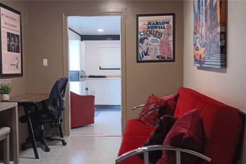 Casa en alquiler en Hollywood, Florida, 1 dormitorio, 109.81 m2 № 2056740 - foto 7