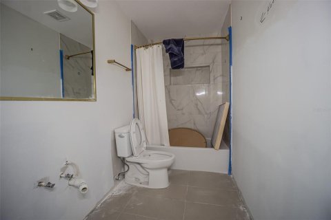 Casa en venta en Saint Petersburg, Florida, 4 dormitorios, 253.34 m2 № 1744591 - foto 30