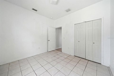 House in Orlando, Florida 4 bedrooms, 126.35 sq.m. № 2210362 - photo 22