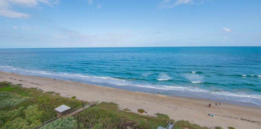 Condominio en Jensen Beach, Florida, 2 dormitorios  № 2251589