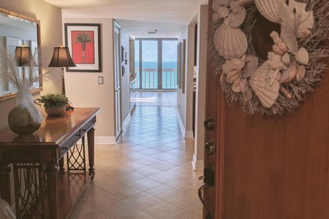 Condominio en venta en Jensen Beach, Florida, 2 dormitorios, 158.21 m2 № 2251589 - foto 4