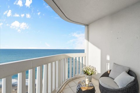 Condominio en venta en Jensen Beach, Florida, 2 dormitorios, 158.21 m2 № 2251589 - foto 22