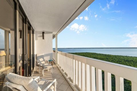 Condominio en venta en Jensen Beach, Florida, 2 dormitorios, 158.21 m2 № 2251589 - foto 21
