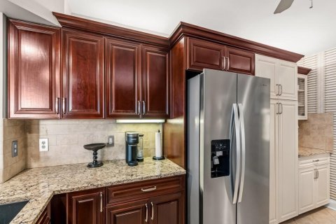Condominio en venta en Jensen Beach, Florida, 2 dormitorios, 158.21 m2 № 2251589 - foto 7