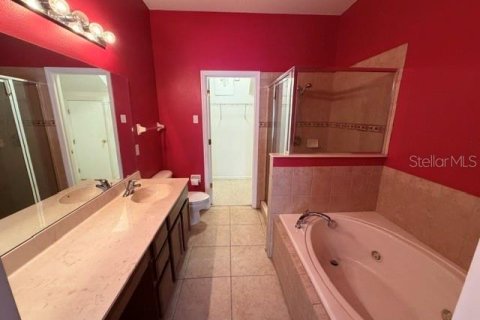 Touwnhouse à louer à Orlando, Floride: 4 chambres, 161.19 m2 № 2114585 - photo 13