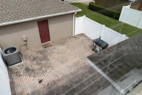 Touwnhouse à louer à Orlando, Floride: 4 chambres, 161.19 m2 № 2114585 - photo 17