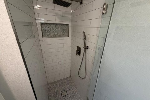 Touwnhouse à louer à Orlando, Floride: 4 chambres, 161.19 m2 № 2114585 - photo 14