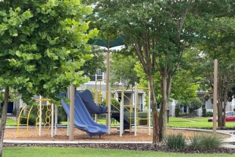 Touwnhouse à louer à Orlando, Floride: 4 chambres, 161.19 m2 № 2114585 - photo 25