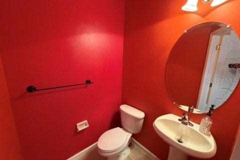 Touwnhouse à louer à Orlando, Floride: 4 chambres, 161.19 m2 № 2114585 - photo 5