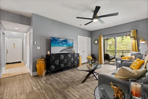 Condo in Orlando, Florida, 2 bedrooms  № 1835379 - photo 5