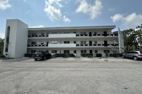 Copropriété à louer à Winter Haven, Floride: 3 chambres, 146.69 m2 № 2414035 - photo 2