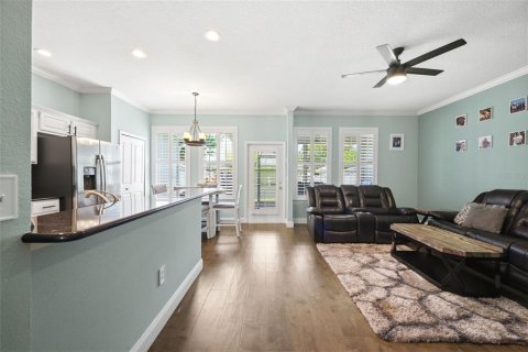 Townhouse in Tampa, Florida 3 bedrooms, 156.08 sq.m. № 2235487 - photo 7