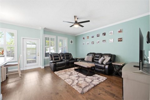 Townhouse in Tampa, Florida 3 bedrooms, 156.08 sq.m. № 2235487 - photo 16