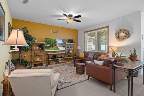 Casa en venta en Brooksville, Florida, 3 dormitorios, 159.98 m2 № 1789754 - foto 3