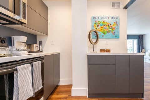 Copropriété à louer à Sunny Isles Beach, Floride: 1 chambre, 96.62 m2 № 1708447 - photo 26