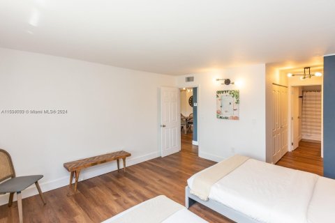 Copropriété à louer à Sunny Isles Beach, Floride: 1 chambre, 96.62 m2 № 1708447 - photo 24