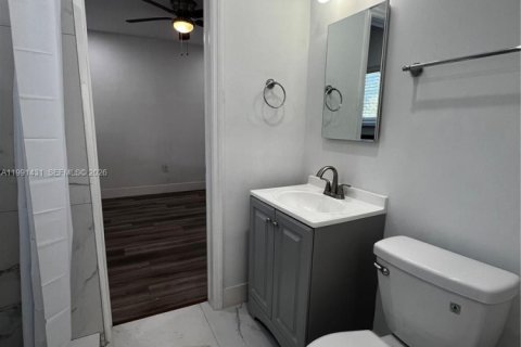 Apartamento en alquiler en Miami, Florida, 2 dormitorios, 60.39 m2 № 2058595 - foto 7