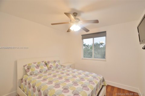 Снять в аренду виллу или дом в Уэстон, Флорида 4 спальни, 167.41м2, № 2004478 - фото 15