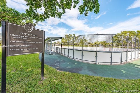 Снять в аренду виллу или дом в Уэстон, Флорида 4 спальни, 167.41м2, № 2004478 - фото 25