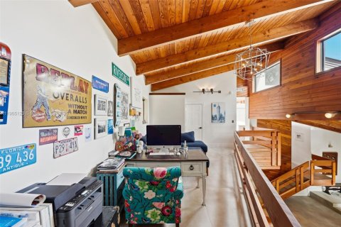 Casa en venta en Miami Shores, Florida, 3 dormitorios, 275.64 m2 № 1955906 - foto 27