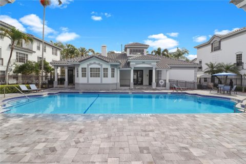 Copropriété à louer à Sunrise, Floride: 3 chambres, 130.9 m2 № 2040473 - photo 21