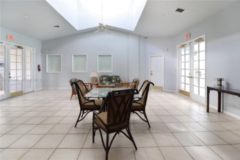 Copropriété à louer à Sunrise, Floride: 3 chambres, 130.9 m2 № 2040473 - photo 24