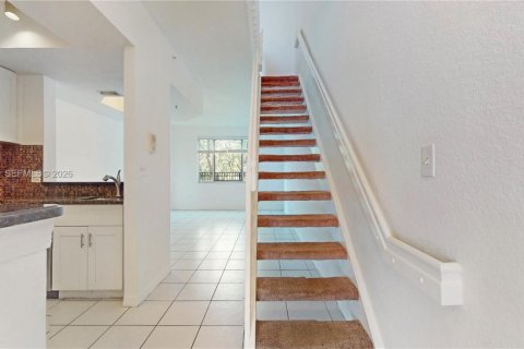 Copropriété à louer à Sunrise, Floride: 3 chambres, 130.9 m2 № 2040473 - photo 10