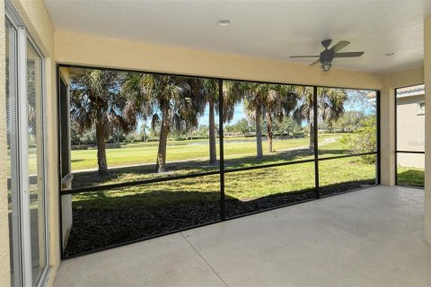 House in Bradenton, Florida 3 bedrooms, 191.84 sq.m. № 1819480 - photo 9