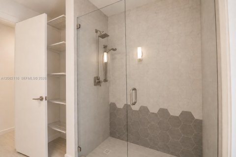 Villa ou maison à vendre à Coral Gables, Floride: 4 chambres, 264.59 m2 № 2363779 - photo 26