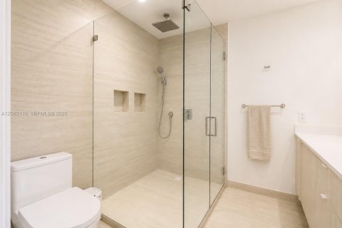 Villa ou maison à vendre à Coral Gables, Floride: 4 chambres, 264.59 m2 № 2363779 - photo 8