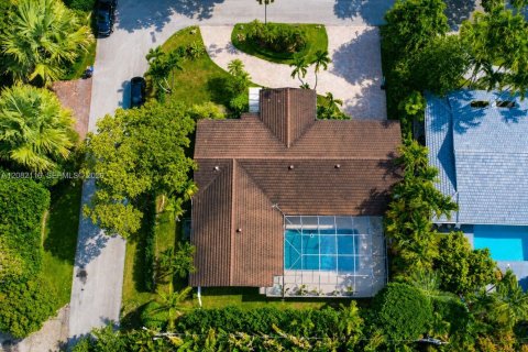 Villa ou maison à vendre à Coral Gables, Floride: 4 chambres, 264.59 m2 № 2363779 - photo 14
