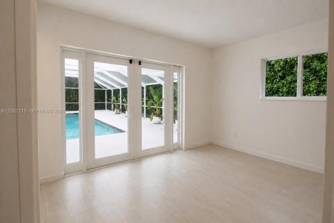 Villa ou maison à vendre à Coral Gables, Floride: 4 chambres, 264.59 m2 № 2363779 - photo 25