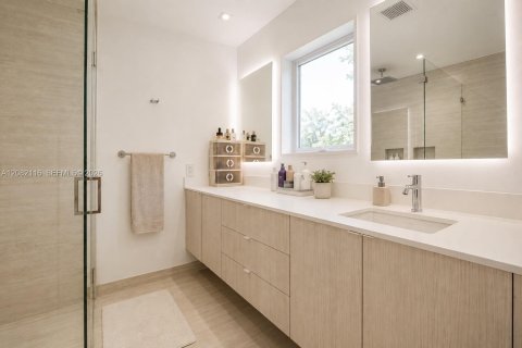 Villa ou maison à vendre à Coral Gables, Floride: 4 chambres, 264.59 m2 № 2363779 - photo 7