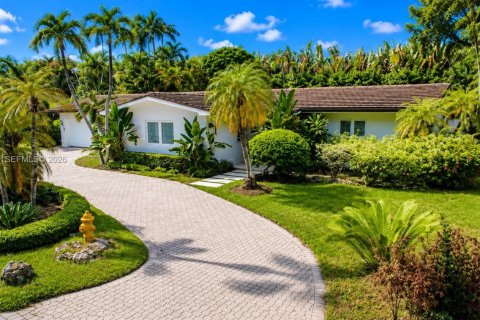 Villa ou maison à vendre à Coral Gables, Floride: 4 chambres, 264.59 m2 № 2363779 - photo 27