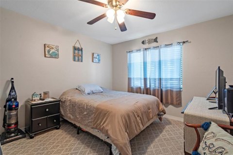 Condominio en venta en Weeki Wachee, Florida, 2 dormitorios, 120.03 m2 № 1510977 - foto 17