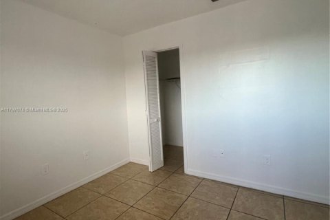 Купить кондоминиум в Майами, Флорида 2 спальни, 89.65м2, № 1686303 - фото 8