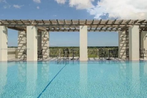Condominio en venta en Miami, Florida, 2 dormitorios, 92.9 m2 № 1938717 - foto 16