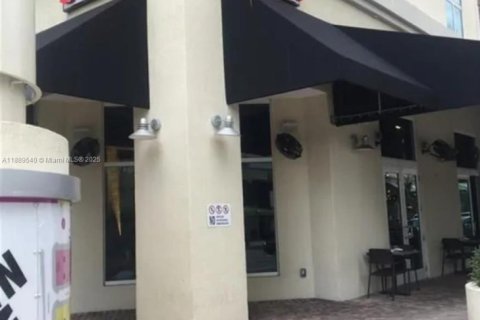 Copropriété à vendre à Miami, Floride: 2 chambres, 92.9 m2 № 1938717 - photo 3