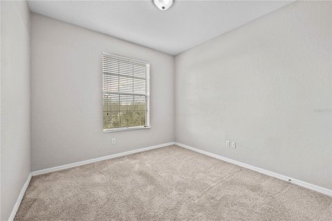 Condominio en alquiler en Davenport, Florida, 3 dormitorios, 115.94 m2 № 2230220 - foto 12