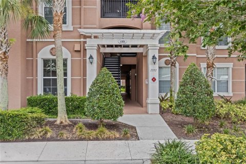 Condominio en alquiler en Davenport, Florida, 3 dormitorios, 115.94 m2 № 2230220 - foto 2