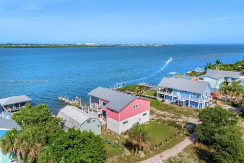 Casa en venta en Grant-Valkaria, Florida, 4 dormitorios, 188.96 m2 № 1779698 - foto 14