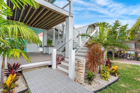Casa en venta en Grant-Valkaria, Florida, 4 dormitorios, 188.96 m2 № 1779698 - foto 7