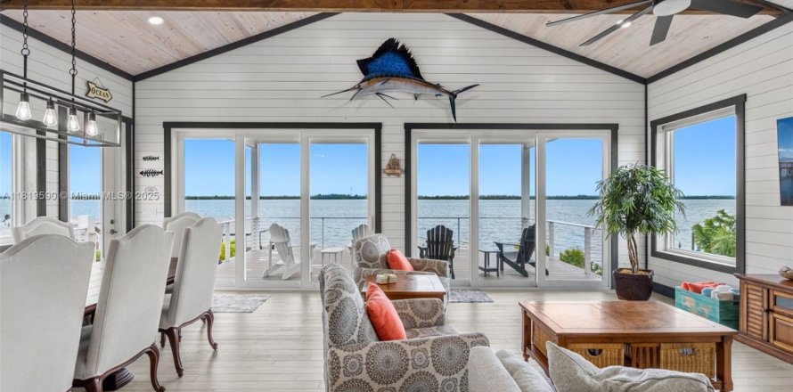 Casa en Grant-Valkaria, Florida 4 dormitorios, 188.96 m2 № 1779698