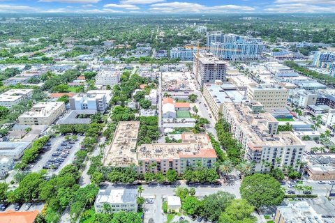 Copropriété à vendre à Hollywood, Floride: 2 chambres, 104.98 m2 № 2256638 - photo 3