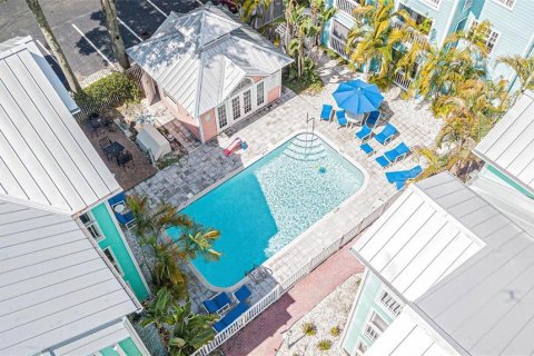 Condominio en alquiler en Tampa, Florida, 2 dormitorios, 73.11 m2 № 1747664 - foto 8