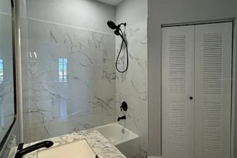 Condominio en venta en Tampa, Florida, 2 dormitorios, 105.91 m2 № 2212977 - foto 23