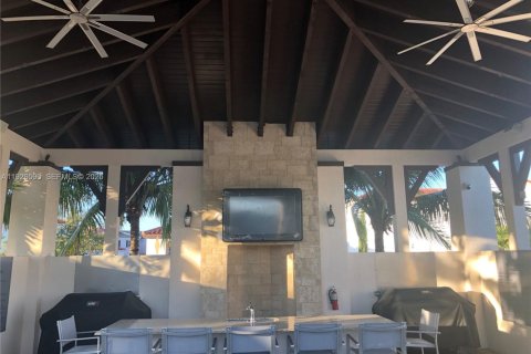 Commercial property in Miami, Florida 38.28 sq.m. № 1986693 - photo 30